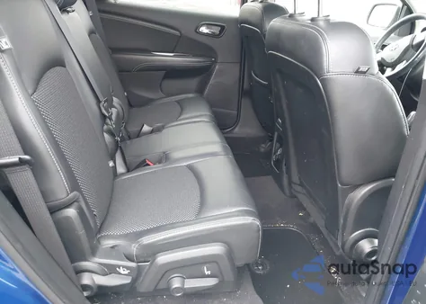 2015 Dodge Journey Crossroad z USA, uszkodzony, nr VIN 3C4PDDGG6FT671696